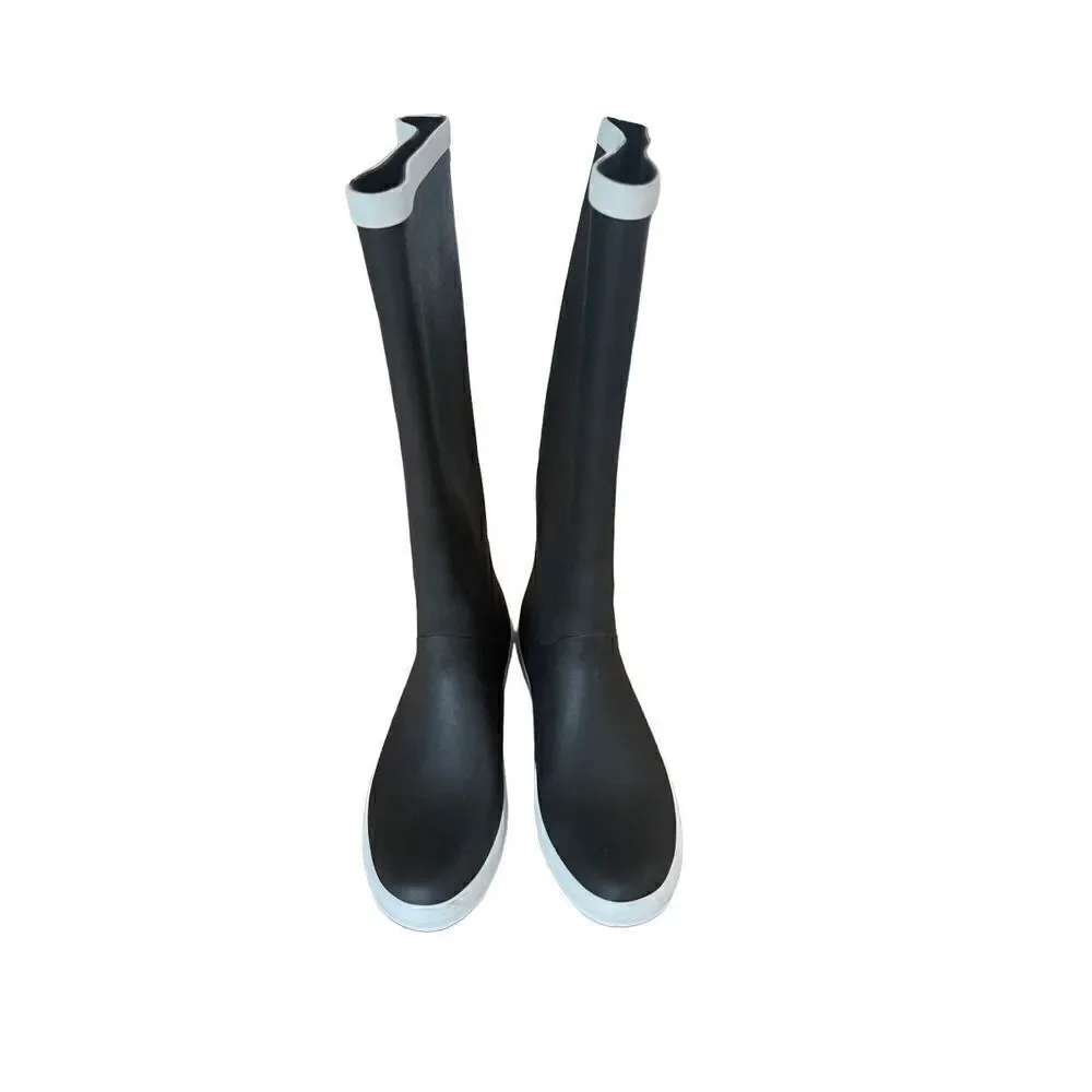 Cole Haan slip round coverage